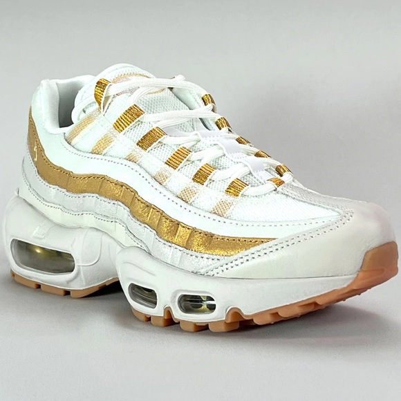 ✨**LAST CHANCE** Women’s Desert Sand/Gold Nike Air Max 95 size 8.5 ✨ - Picture 2 of 9